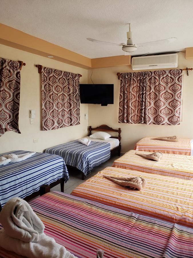 Hotel Cuarto Camino بلايا ديل كارمن المظهر الخارجي الصورة