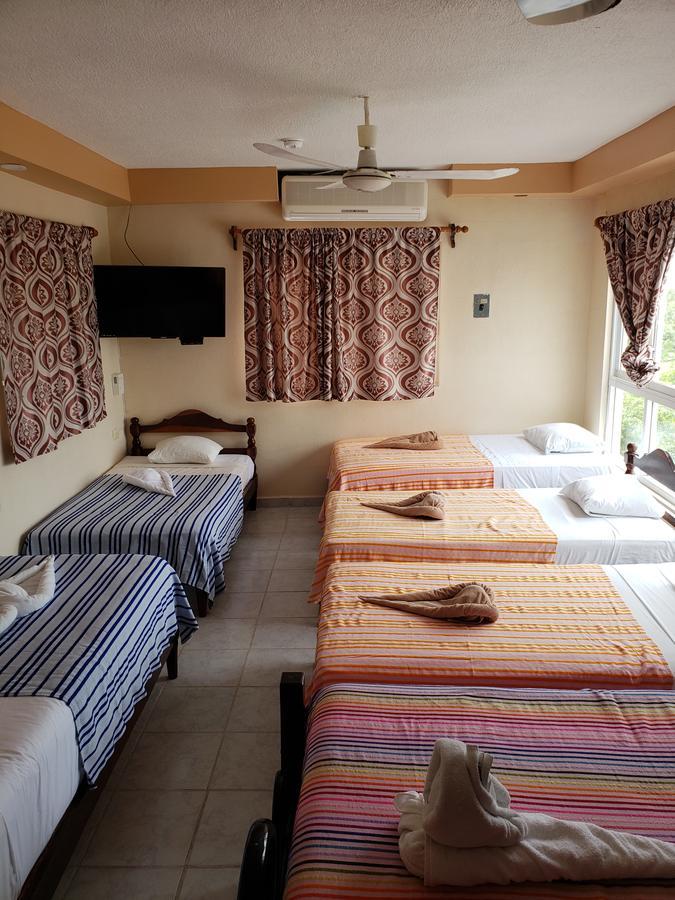 Hotel Cuarto Camino بلايا ديل كارمن المظهر الخارجي الصورة