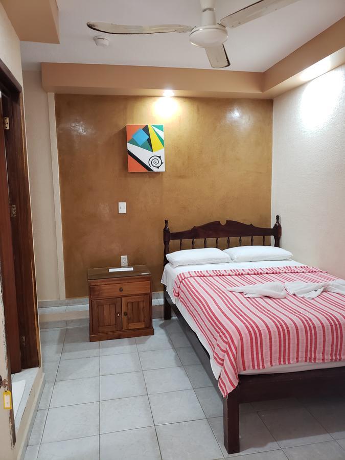 Hotel Cuarto Camino بلايا ديل كارمن المظهر الخارجي الصورة